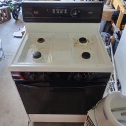 Amana first Edition Gas Range