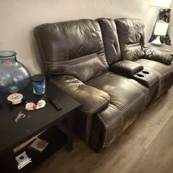 Sofa with end tables (2) and lamps (2)