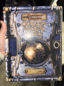 Dungeon Master's Guide: Core Rulebook II v. 3.5