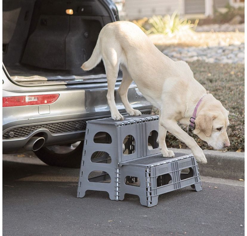 Pet Step - Suitable for humans and pets holds up to 300 pounds