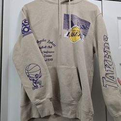 ULTRA GAME Los Angeles Lakers Tattooed Pullover Hoodie Sweatshirt
