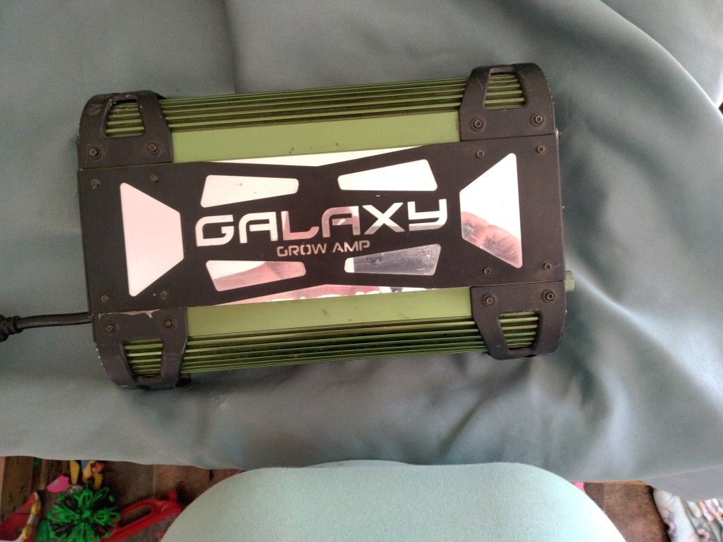 Galaxy Grow Amp