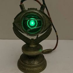 Doctor Strange 1:1 Eye Of Agamotto With Stand Full Metal Led Light Collection
