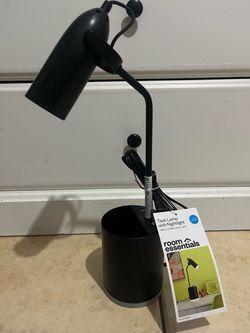 Room Essentials LED lamp