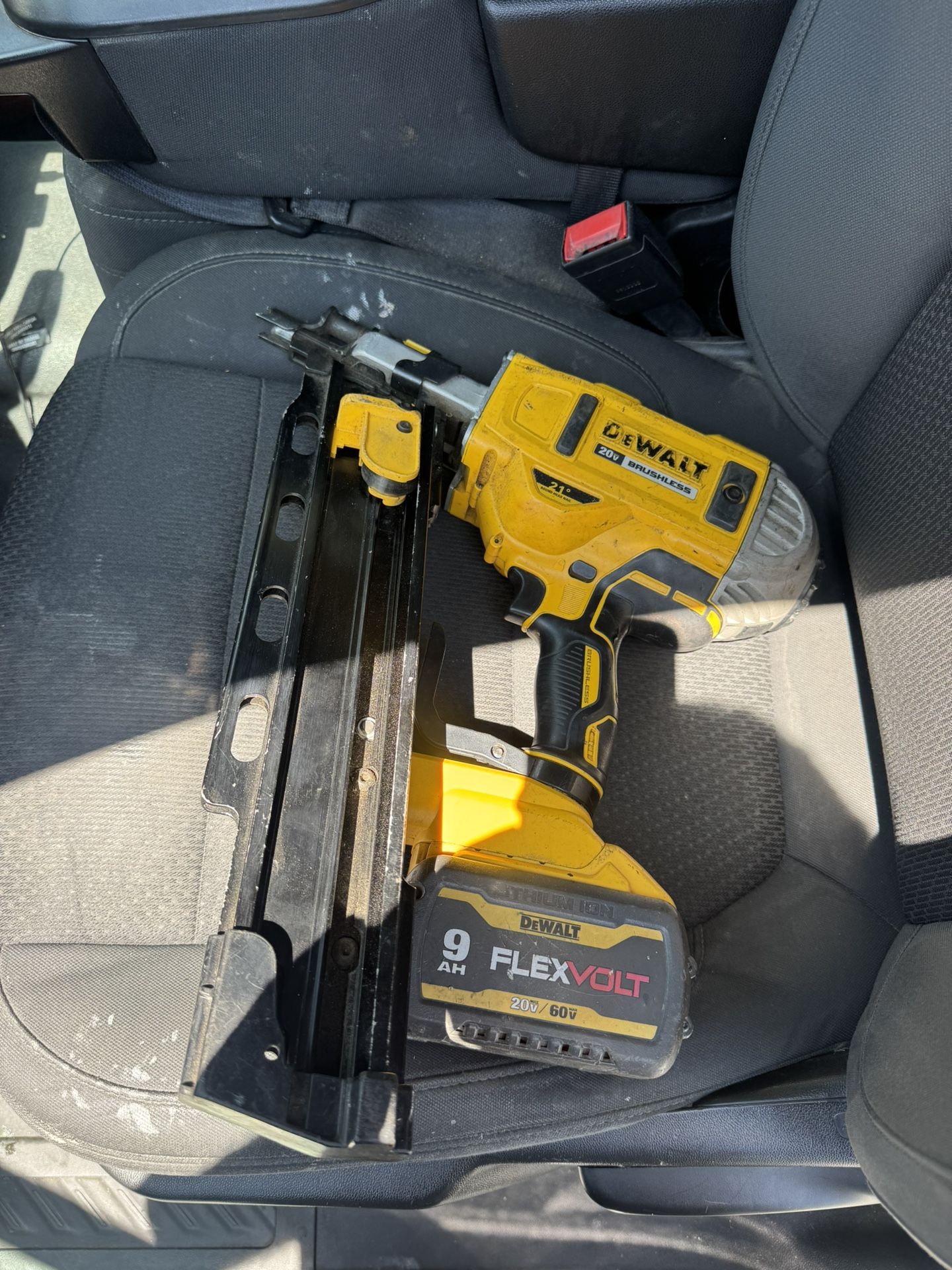Dewalt Framing Gun