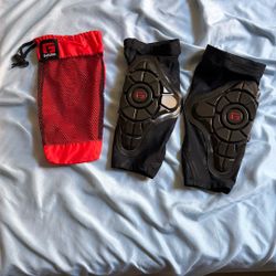 G-Form MTB knee Pads (X-Small) BARELY USED