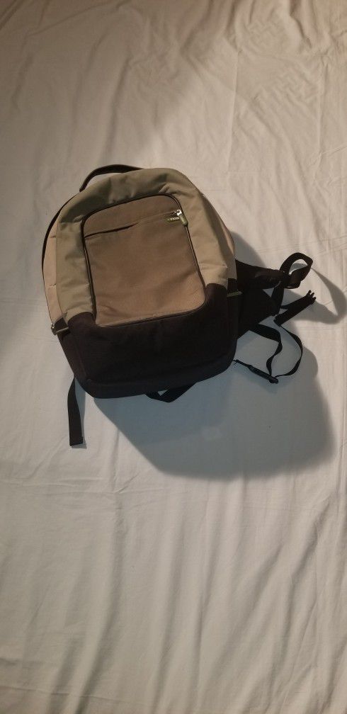 Incase Laptop Backpack Model CL55018