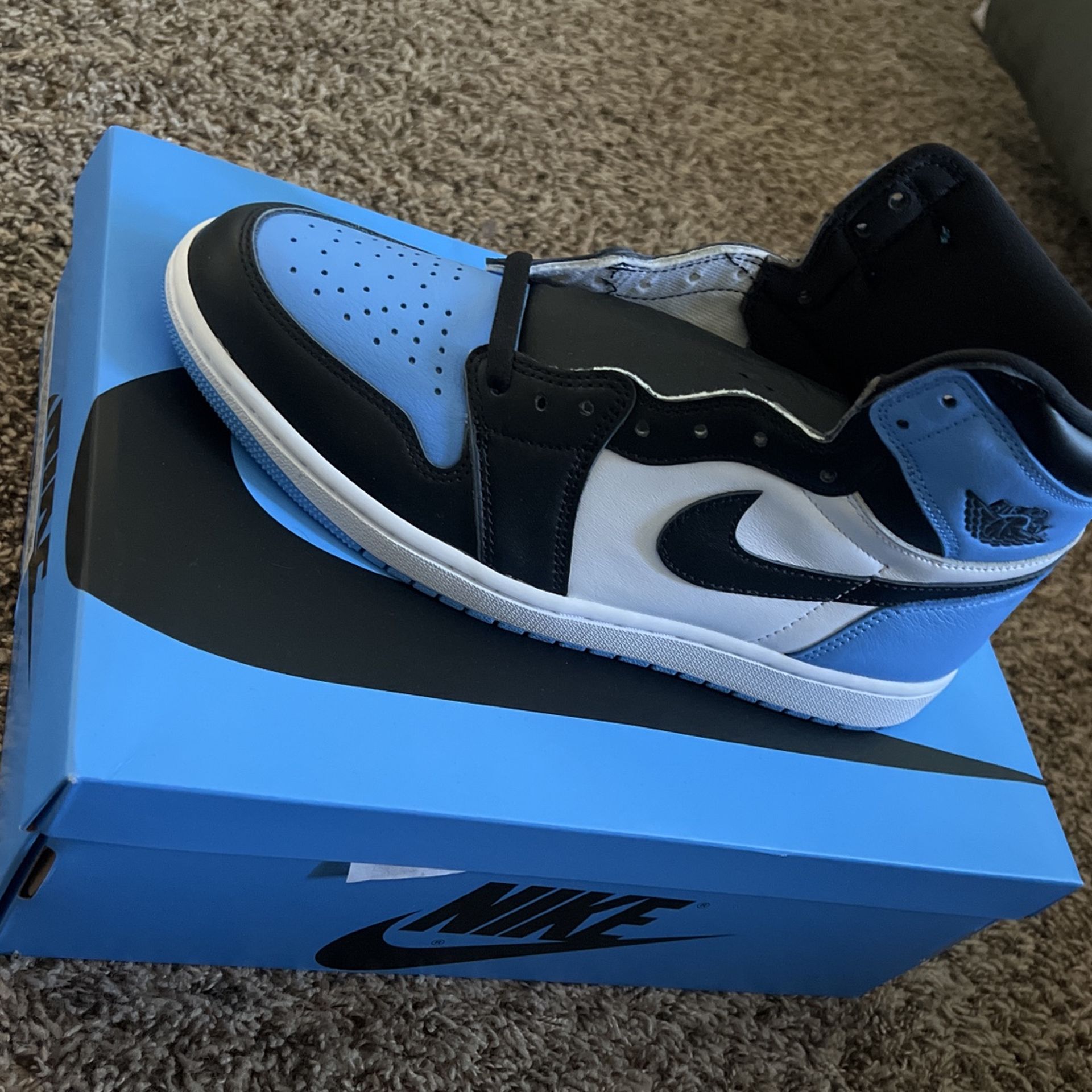 Jordan 1 UNC Toe 11.5