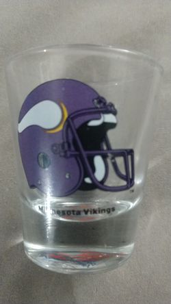 NFL Minnesota Vikings shot glass, never used