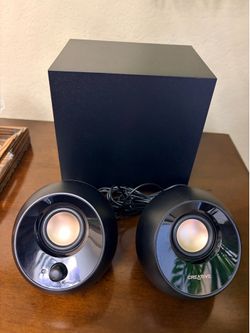 Creative Pebble Plus 2.1 USB-Powered Desktop Speakers