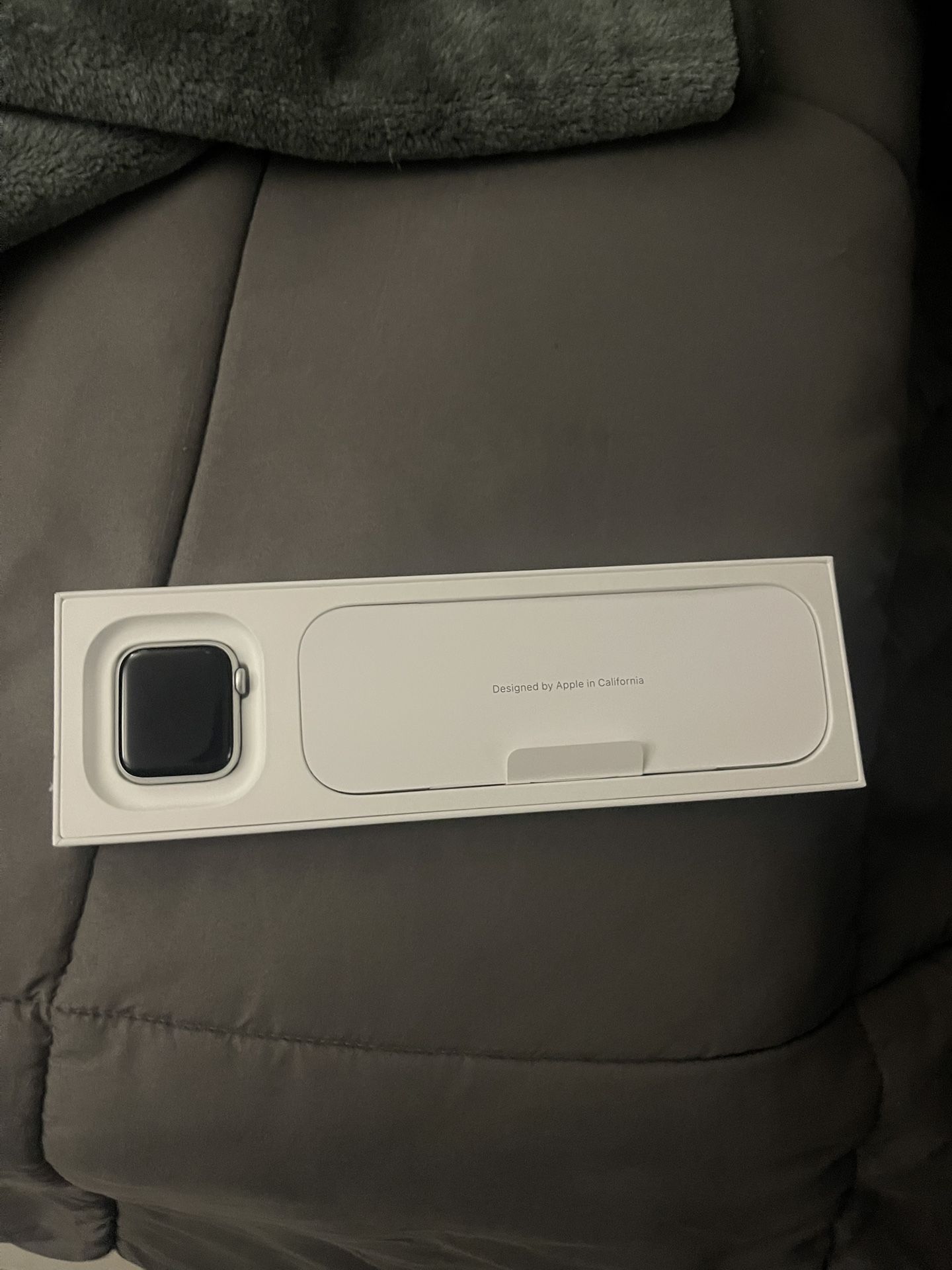 Apple watch SE 2nd gen