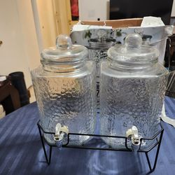 2 Hamburg Octagonal Serving Containers