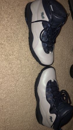 Jordan’s size 5.5 boys