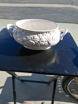 Ceramic bowl