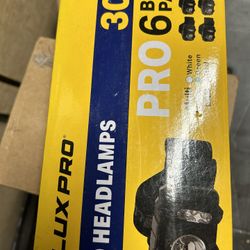 6  lamparas 303 lumens