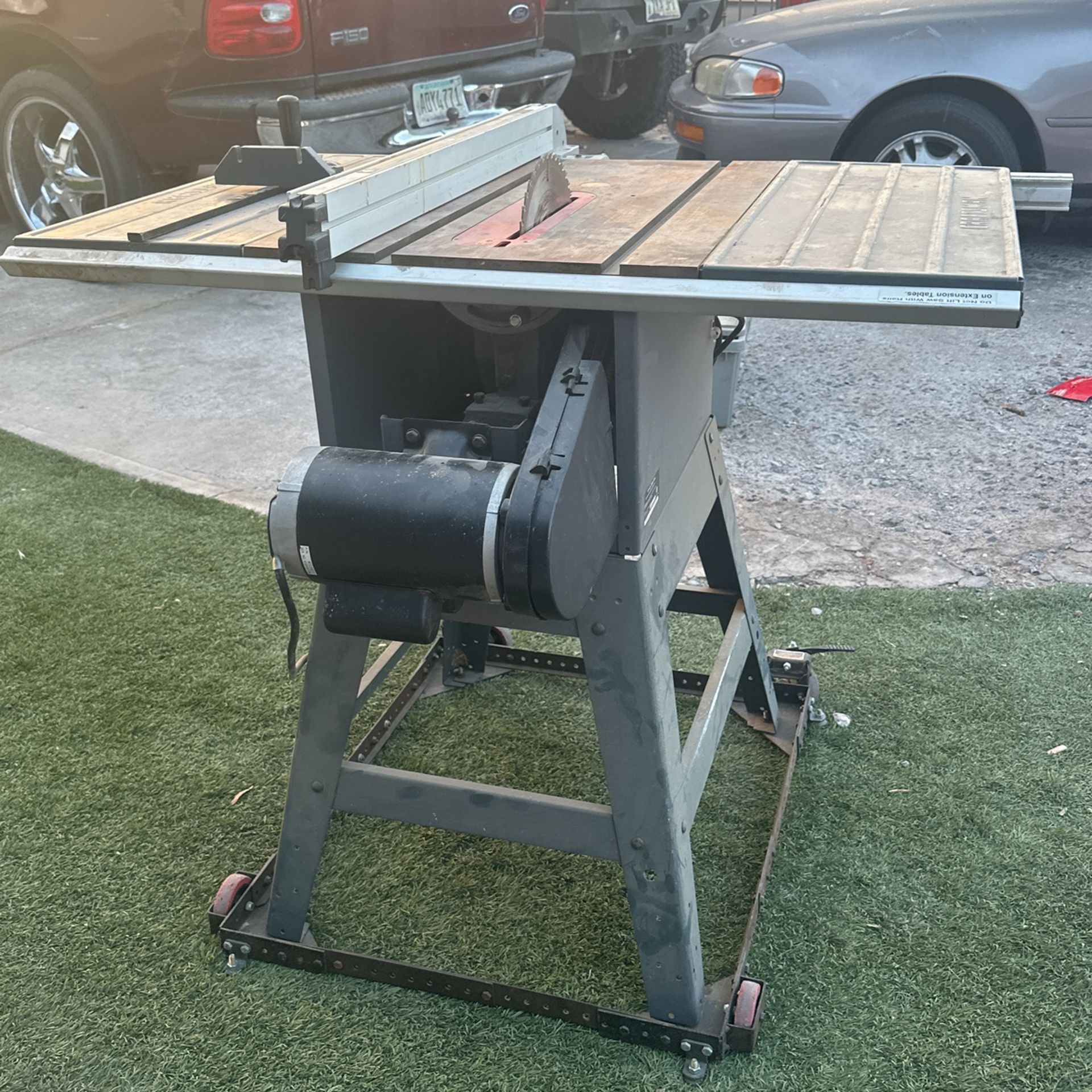 Table Saw