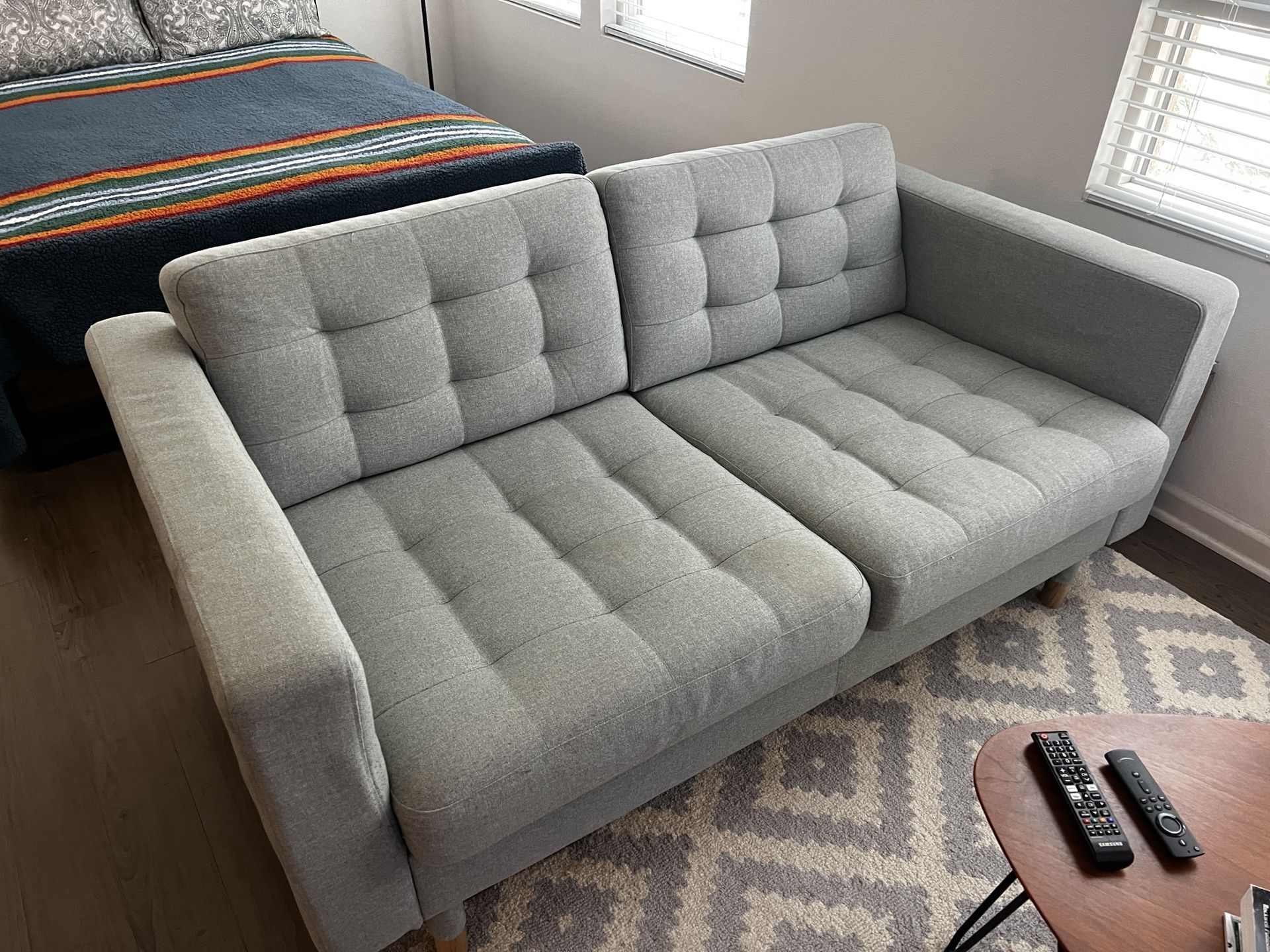 IKEA PÄRUP Loveseat Couch Sofa Seafoam Green