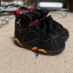 Jordan 7 Retro Black/citrus