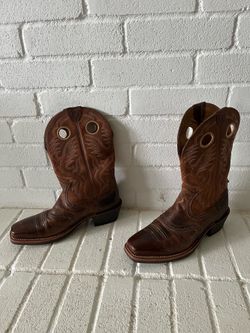Ariat