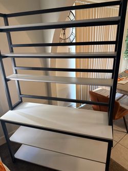 Shelf