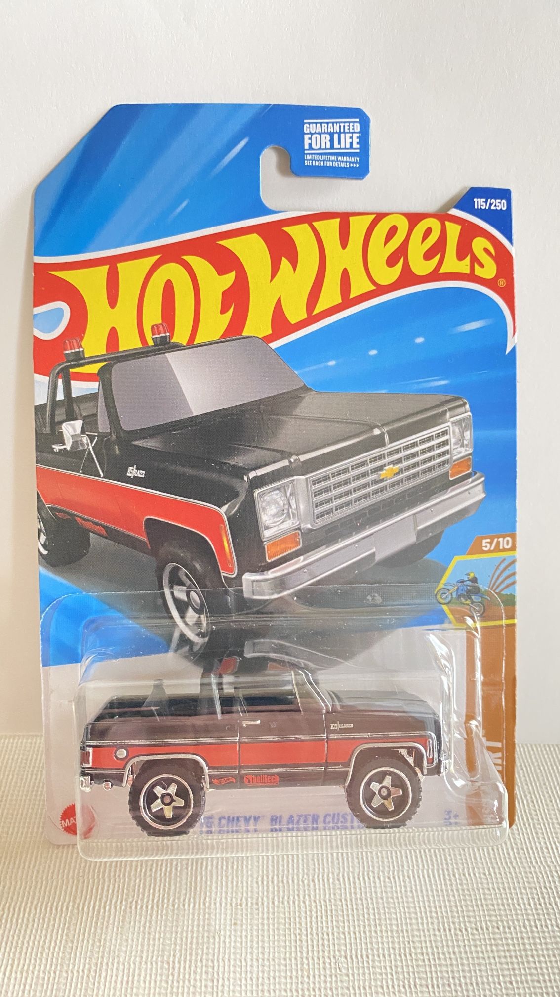 Hot Wheels ‘75 Chevy Blazer Custom