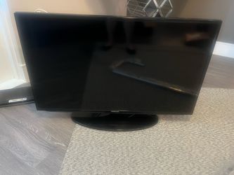 Samsung 40" Smart TV w/remote