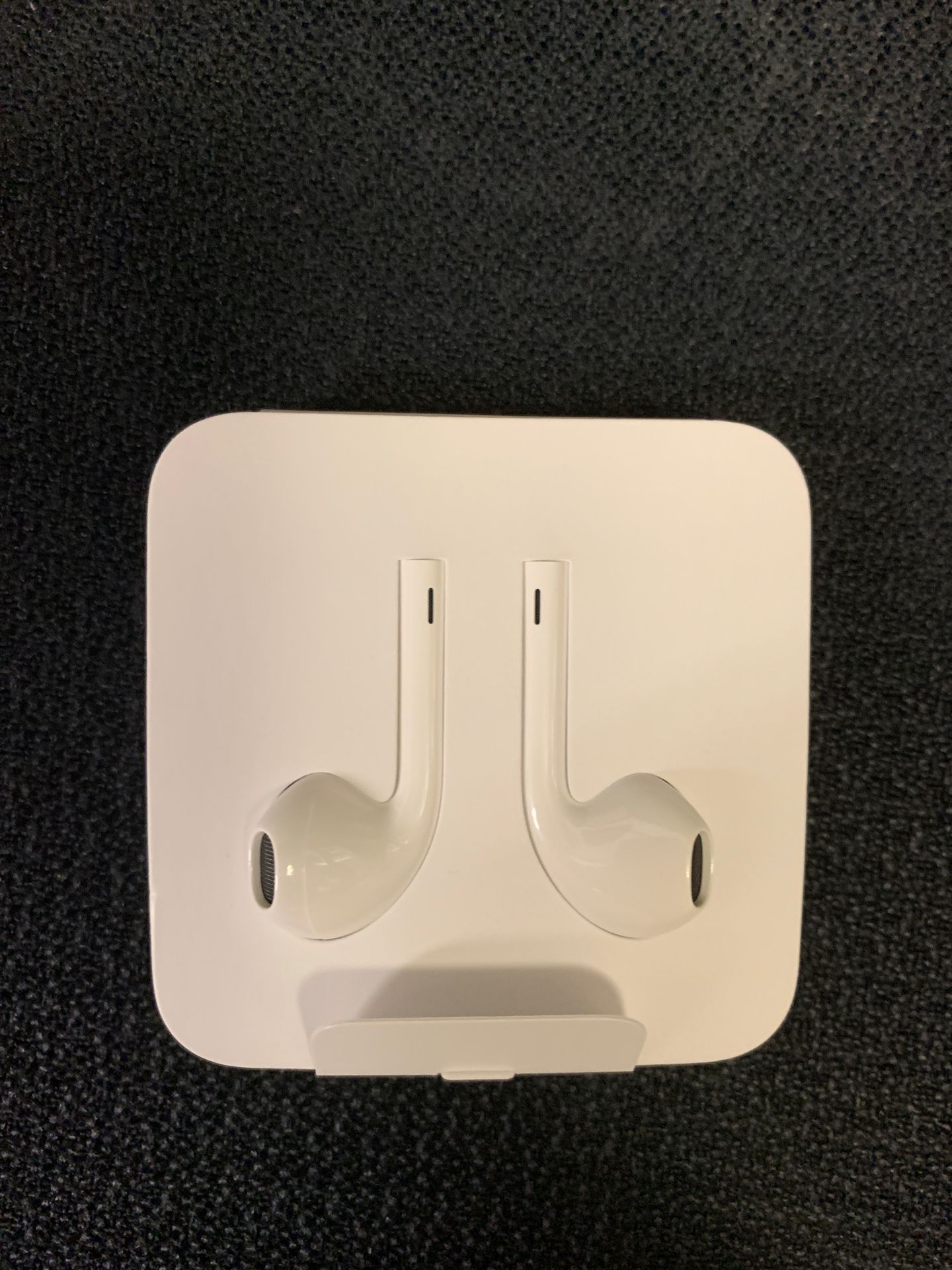 APPLE EARBUDS (not wireless) - PRICE REDUCED!!!