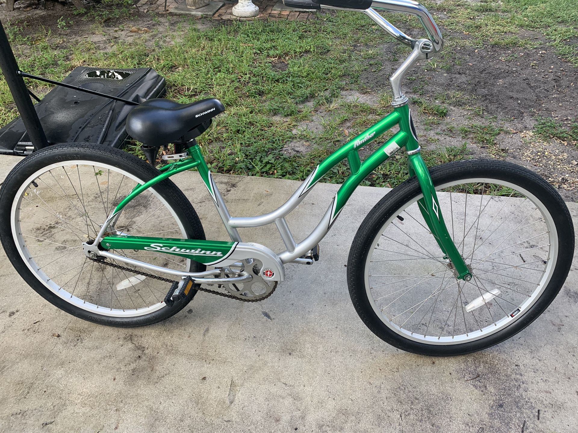 schwinn panther bike