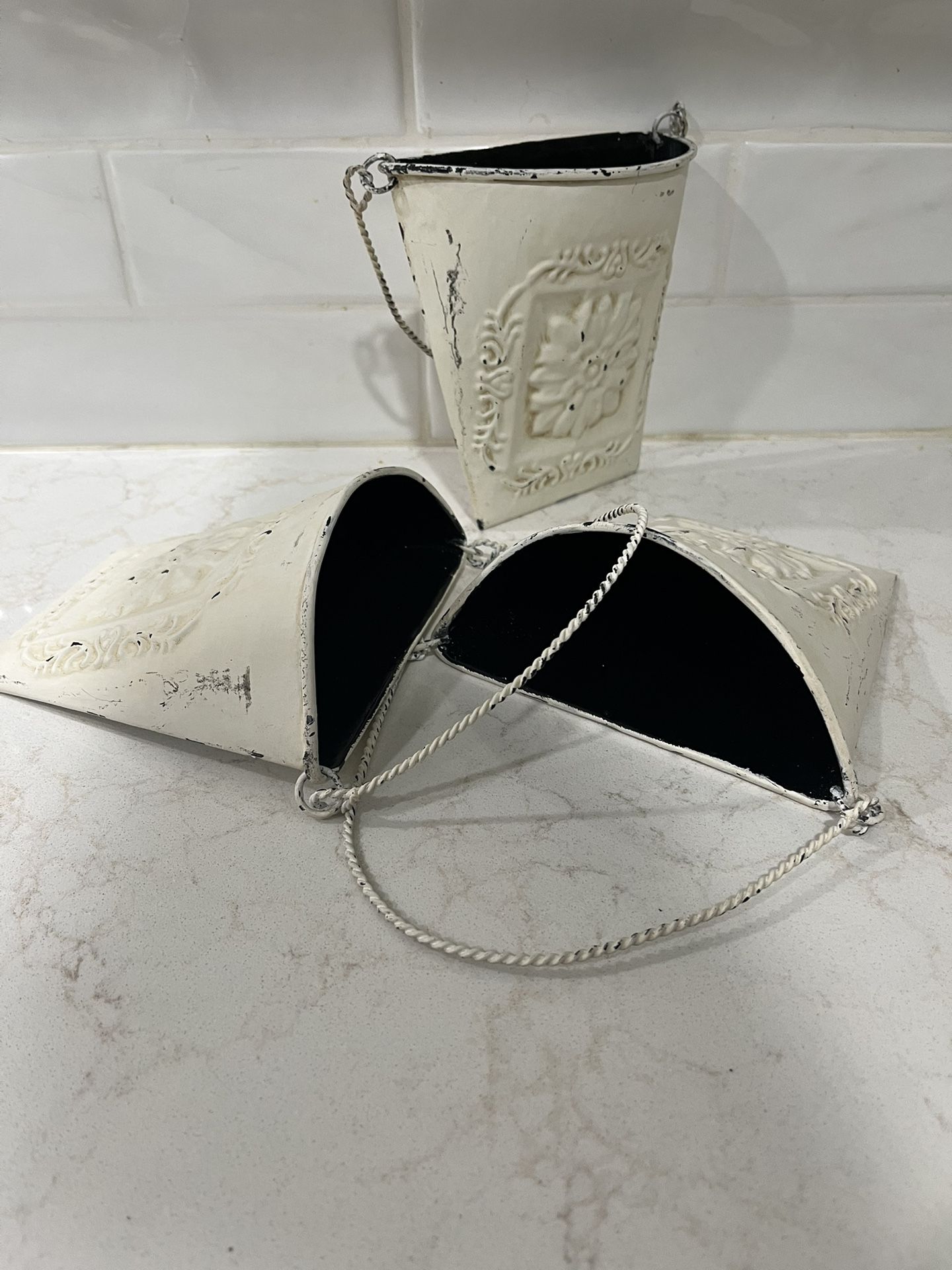 Hanging Metal Wall Decor