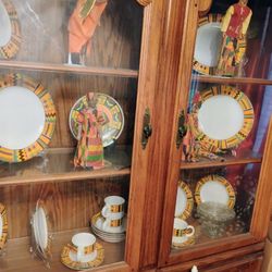 China cabinet 