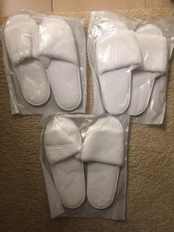 NEW- pairs soft slippers open toe