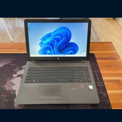 HP 15” 250 G6 NoteBook i3 8GB 256GB SSD -Windows 11!!!