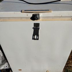 Freezer Small Chest