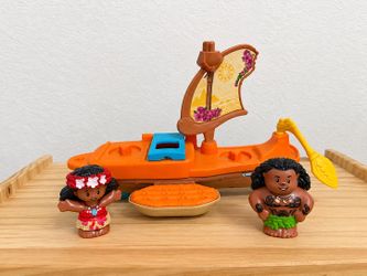 Fisher-Price Little People Disney Moana & Maui’s Canoe Boat Playset