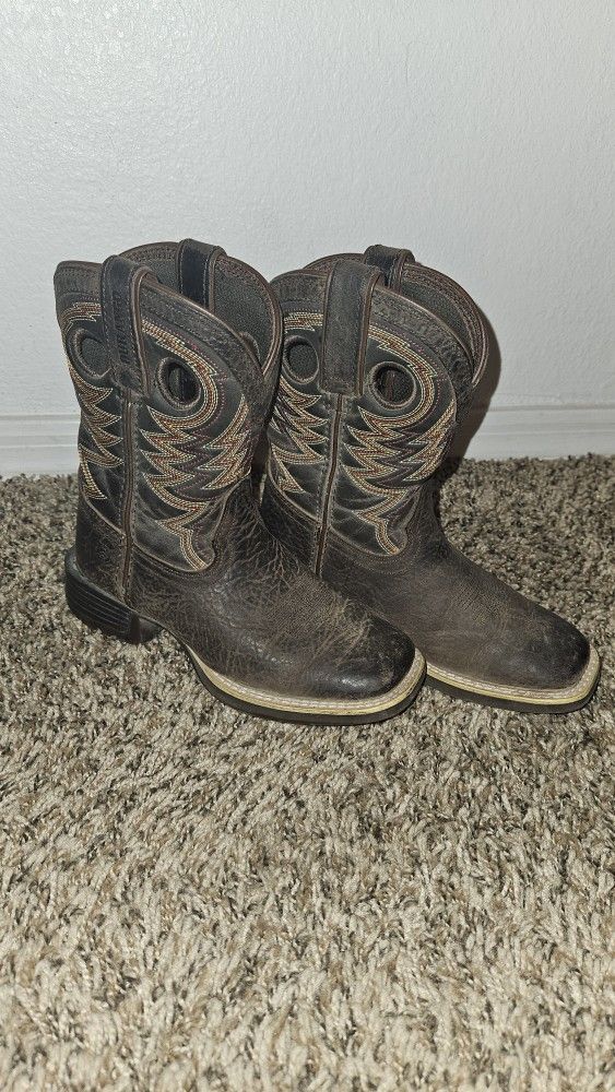 Kids Boots Size 12
