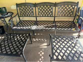 3 pieces aluminum patio 77”w37H25 D