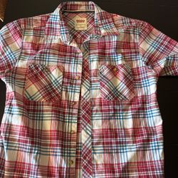Levi’s Short Sleeve Shirt