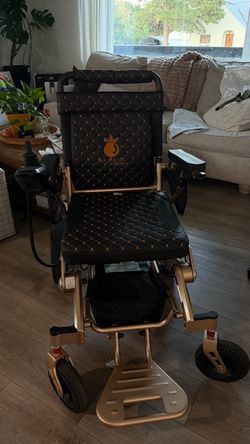 electric wheelchair