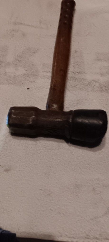 Ken Tool T35 H-D TIRE HAMMER WOOD HANLD