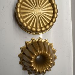 Set Of Nordic ware Cake Pans