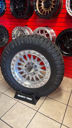 Kmc 20x9 8x165 on 35 1250 20 NITTO RIDGE GRAPPLER