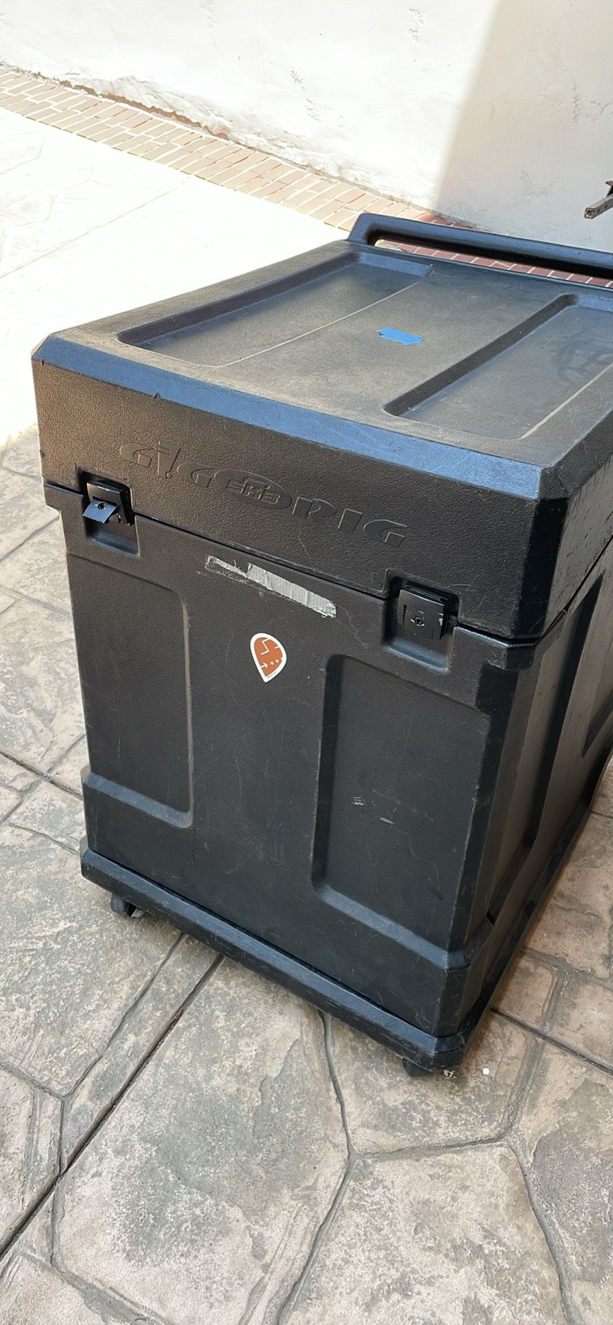 SKB Gig Rig 16U Top Rack 10U Front Rack On Wheels Good Condition