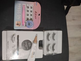 Eyelashes & glue etc
