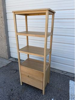 Bathroom cabinet shelf