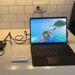 Microsoft Surface Pro 8 i7/256GB  AND Slim Pen / Keyboard ($2000+ value)