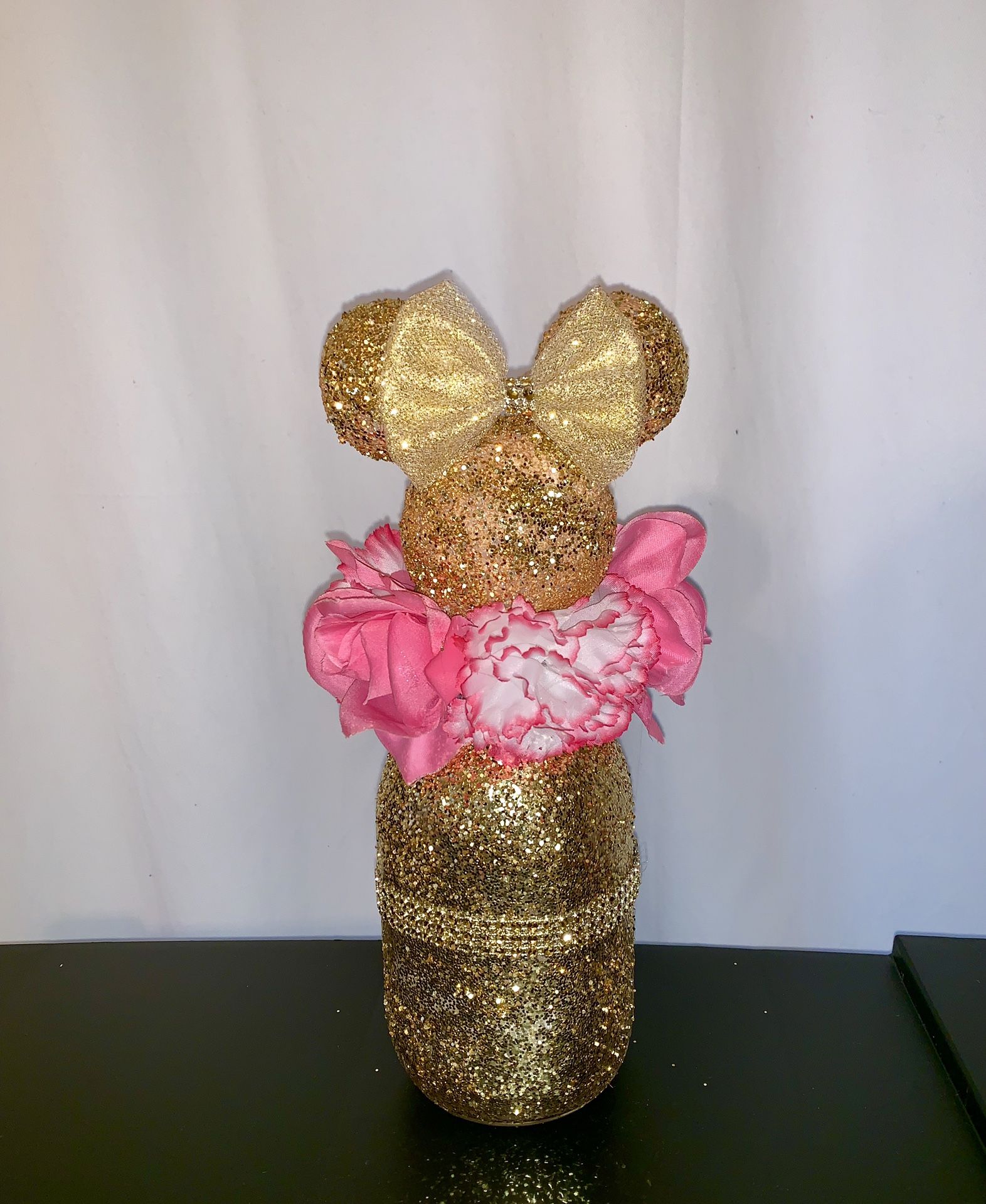 Minnie Mouse centerpieces