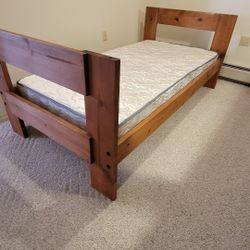  Wooden Bunk Beds w/Mattress