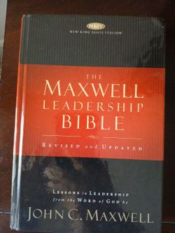 The Maxwell Leadership Bible NKJV Revised and Updated