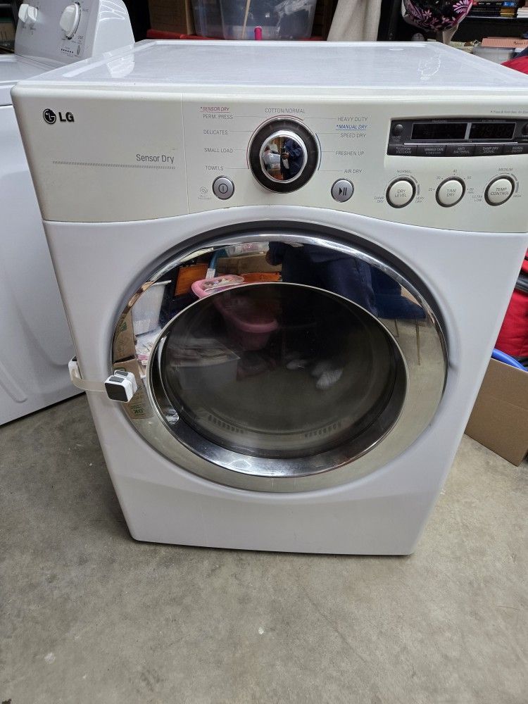 LG Dryer DLE2305W 7.3 cu. ft. Ultra Large Capacity Dryer with Dual LED Display (Electric)