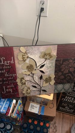 Floral Wall Art Canvas with 3D Metal Flowers